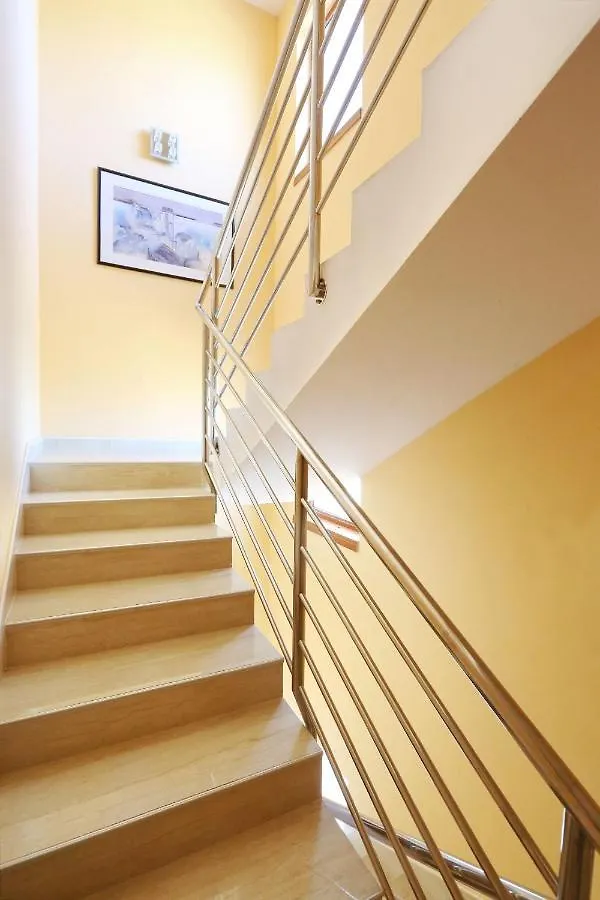 Villa Tade Debeljak Guest house