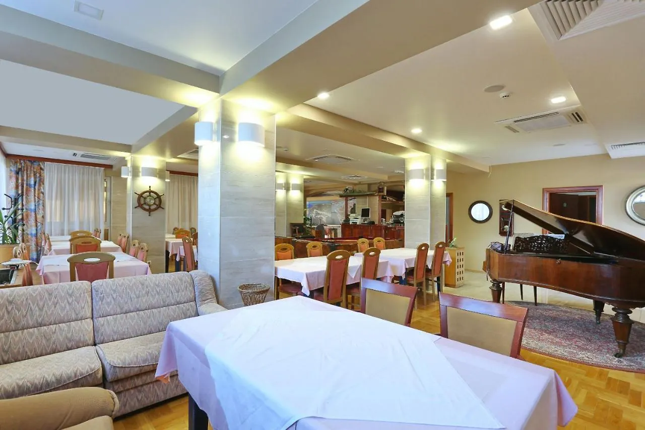 Guest house Villa Tade Debeljak