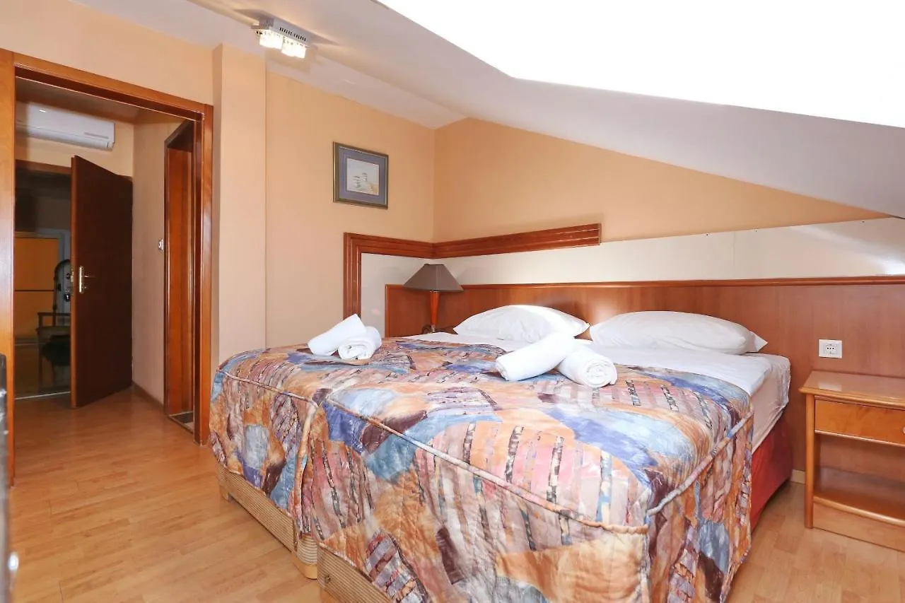Villa Tade Debeljak 0*,  Kroatien