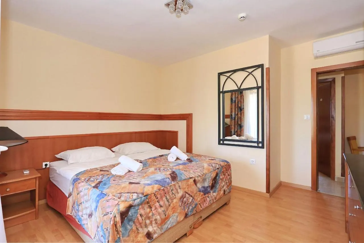 Villa Tade Debeljak 0*,  Kroatien