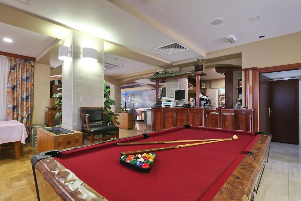 Villa Tade Debeljak Gasthof